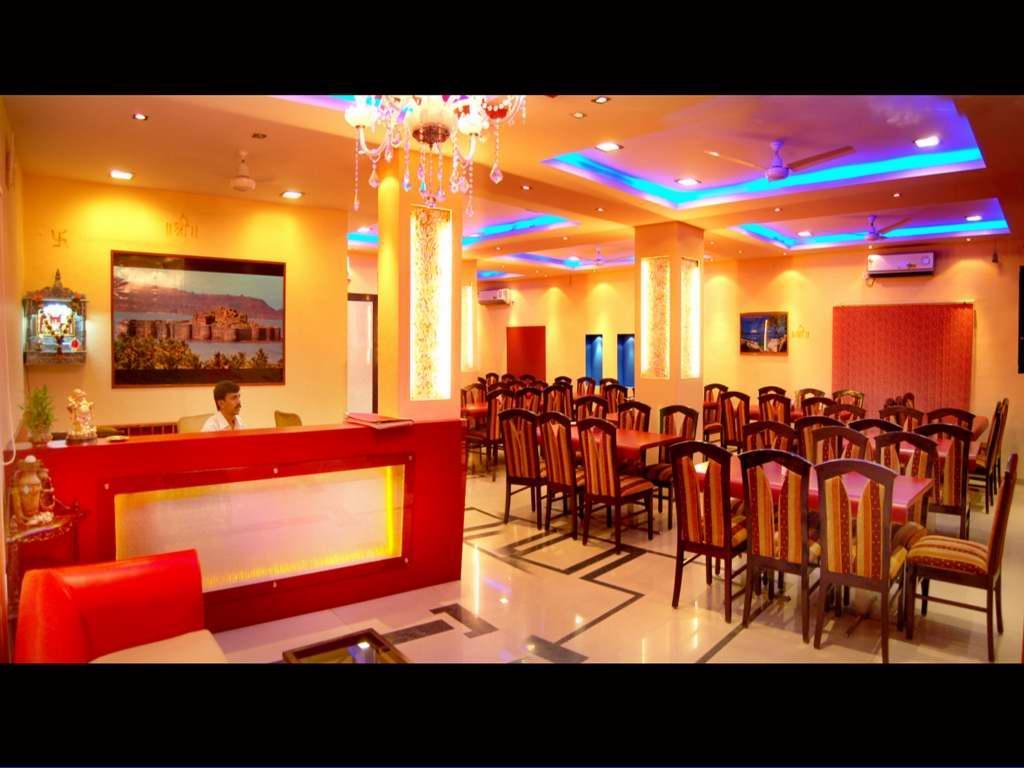 On Point Plaza Murūd Exterior foto
